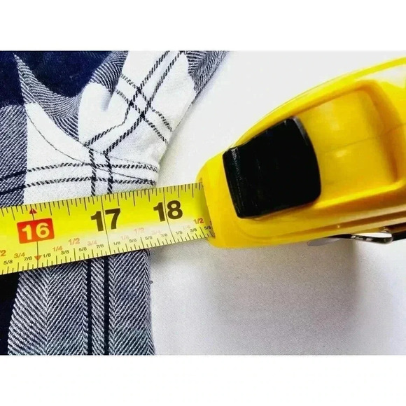 Rails Size XS Women's Black White Gray Check Green Trim Logo Tag Rayon L/S Shirt - Picture 2 of 12